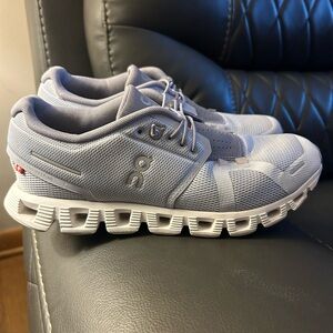 ON CLOUD 5 Running shoes💙🩶